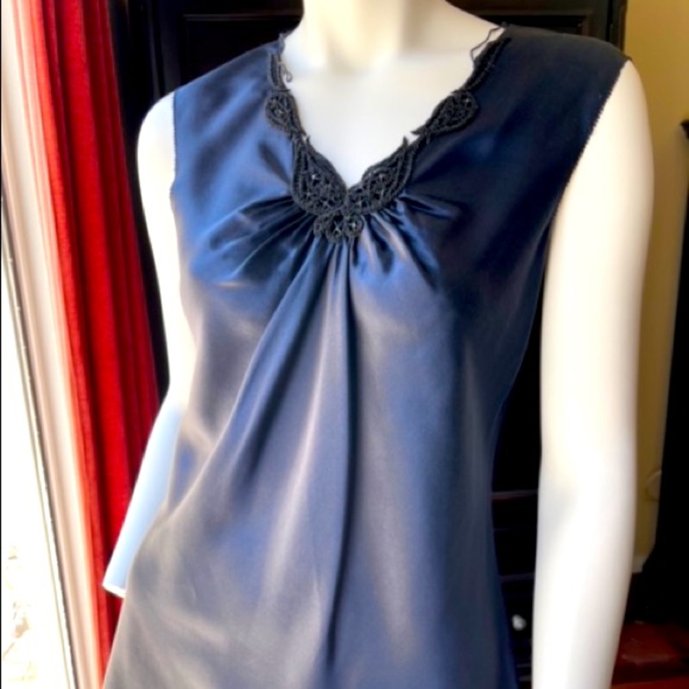 Dana Buchman blouse